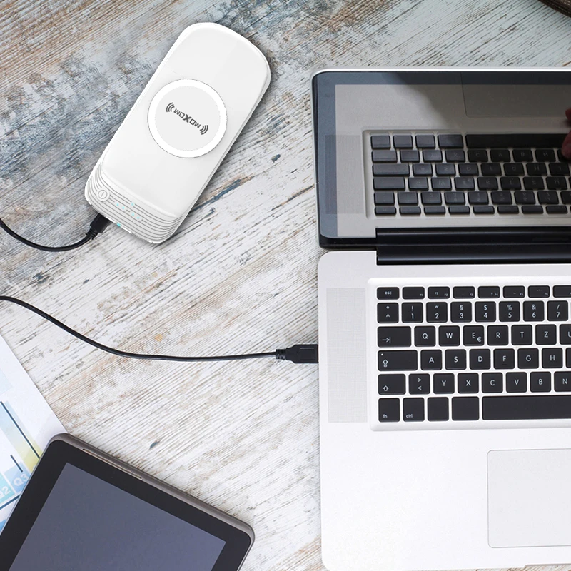 Внешний аккумулятор MOXOM на 18000 мА · ч с USB портами|Внешние аккумуляторы| |