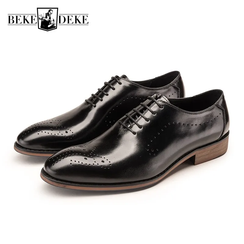 2021 ласточкин хвост с острым носком перфорацией типа броги Мужские туфли оксфорды