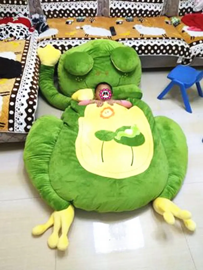 Dorimytrader Гигантский мультфильм Спальный мешок Мягкие плюшевые животные Beanbag Лягушка Медведь Обезьяна Cat Кровать Коврик Tatami Диван Мат DY60497