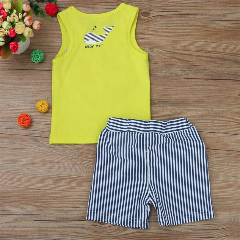 Комплект одежды для новорожденных 3 цвета топ без рукавов с принтом Кита + шорты