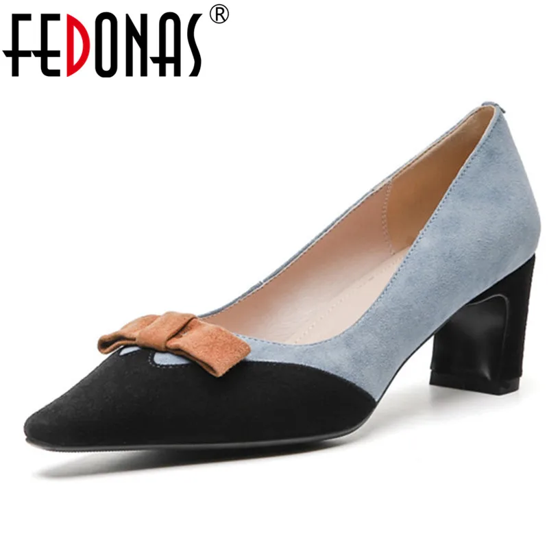 Женские туфли на квадратном каблуке FEDONAS черные замшевые для вечеринки весну