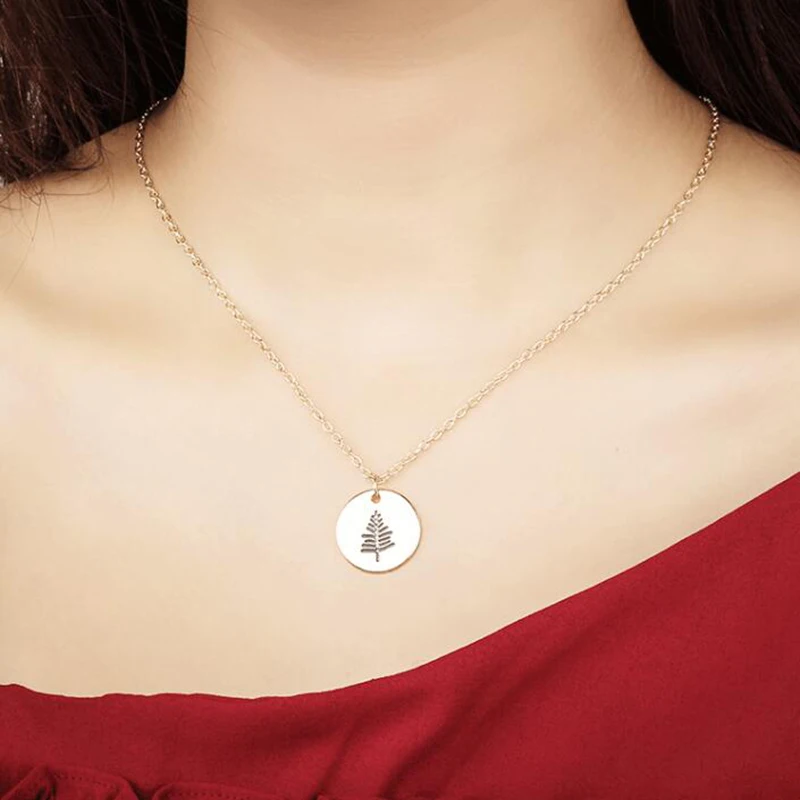 Модное художественное ожерелье с круглым кулоном гравировкой леса и дерева