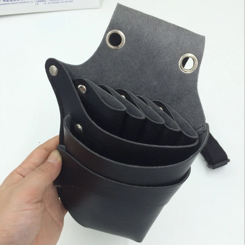 Сумка-кобура из искусственной кожи с заклепками и клипсами для волос черная