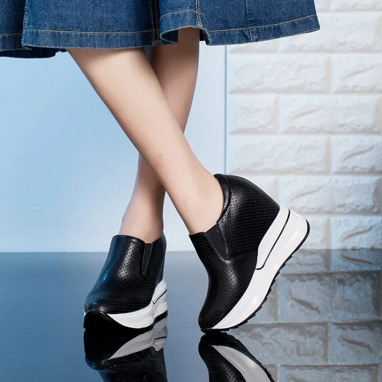 Женские кроссовки увеличивающие рост из натуральной кожи на танкетке|Женские и