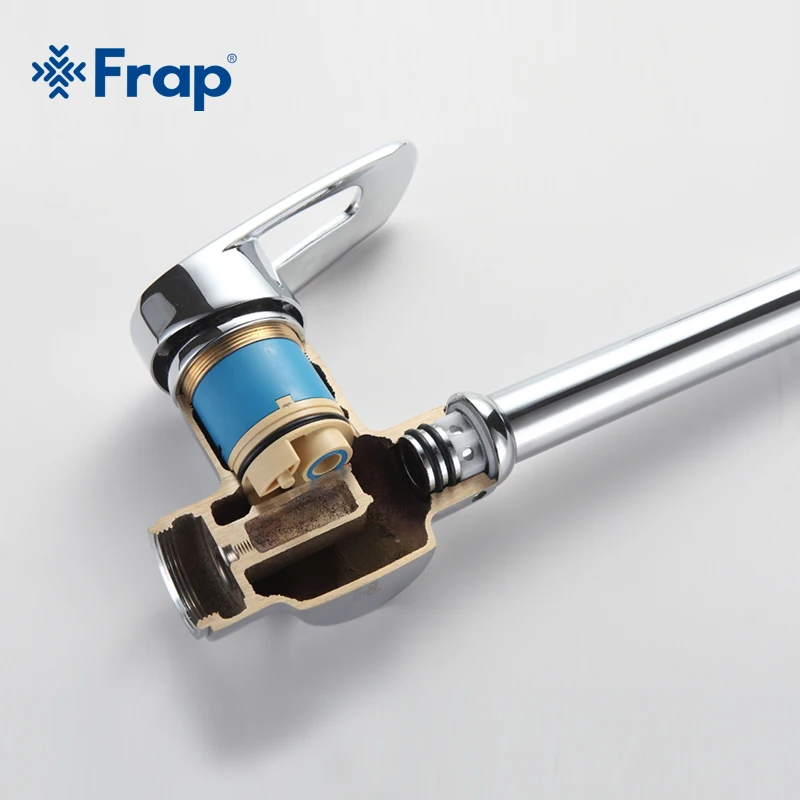 Латунный хромированный кухонный смеситель Frap с корпусом эргономичный вращение