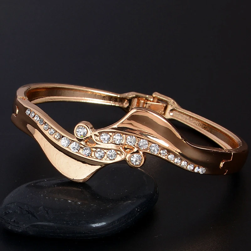 

Topkeeping Brand Women New Fashion Jewelry Designer Geometry Exquisite Dense Rhinestone Bangle Anniversary Gifts Girls Bracelets