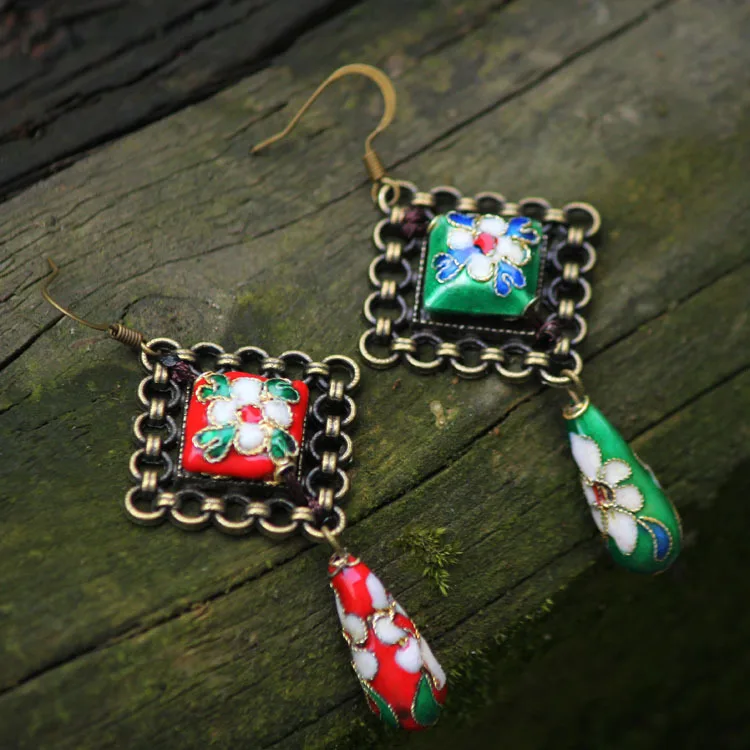 Оригинальные винтажные красные и зеленые серьги из сканой эмали Висячие