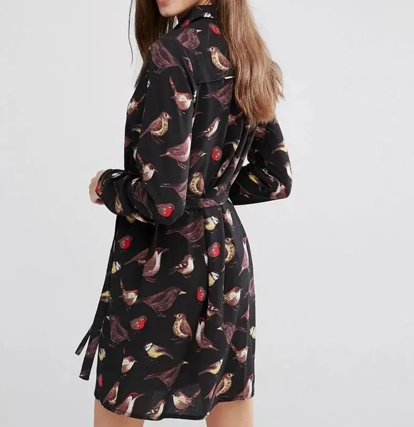 Женское мини платье с длинным рукавом VOGUE черное модное рубашка отложным