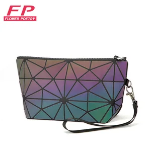 Модная Геометрическая косметичка на молнии, светящаяся женская косметичка, Дамский клатч, органайзер для косметики, складные дорожные косметички