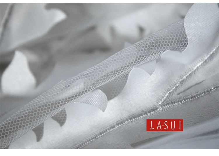 LASUI 5 цветов 3D Изысканный Модный узор из морских водорослей Вышивка Мягкая ажурная Кружевная Ткань вечернее платье для выпускного вечера X0258