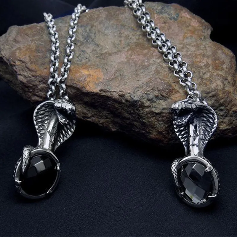 Ожерелье из нержавеющей титановой стали Cobra Snake Totems с кулоном кубического