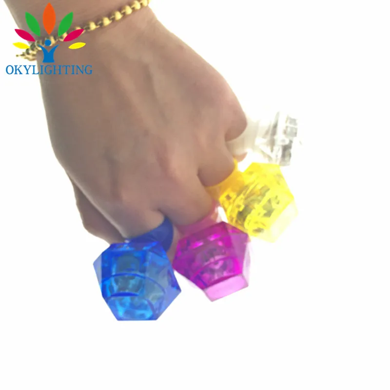 2018 костюм светодиоды бриллиантовое кольцо на палец Новинка мигающие светящиеся