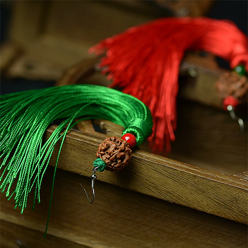 Ручной работы этнические Длинные кисточкой струны рудракша падение ананас узел