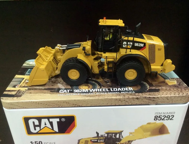 

New Packing - Cat 982M Wheel Loader 1/50 Scale DieCast Model Construction vehicles 85292 By DM