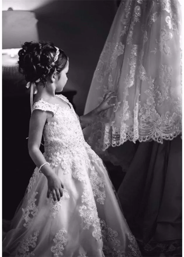 2018 новые белые кружевные платья с цветочным узором для девочек со шлейфом пышные