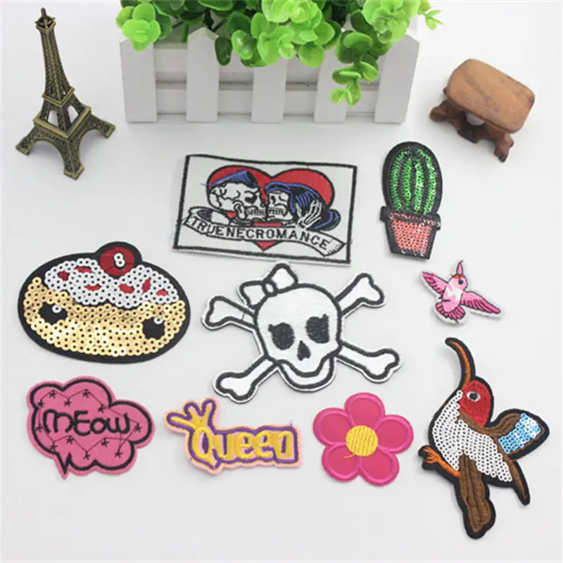 

8PCs Mixed Patches For Clothing Iron On Embroidered Appliques DIY Apparel Accessories Patches For Clothing Fabric Badges