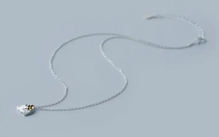 Мило реально. Ожерелье из серебра 925 пробы с подвеской в виде слона и золотого