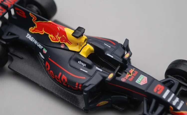 1:43 Red Bu RB13 F1 гоночная модель Ricardo № 3 Vistapan 33|Статуэтки и миниатюры| |