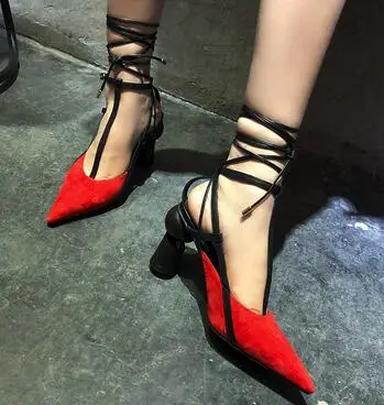 red kid suede Prova Perfetto персональные Подиумные женские туфли-лодочки из шерстяного меха с острым носком и геометрическим дизайном свадебные туфли на высоком каблуке сандалии с перекрестной шнуровкой - Цвет: red kid suede