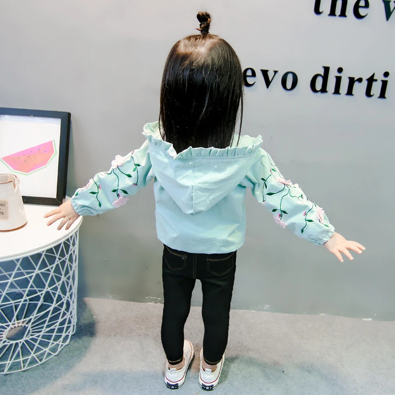 LILIGIRL Autumn New Baby Girl Clothes Kids Coats Jackets Fashion Flower Embroidery Hoodies Jacket Children Cotton Trench Coat |