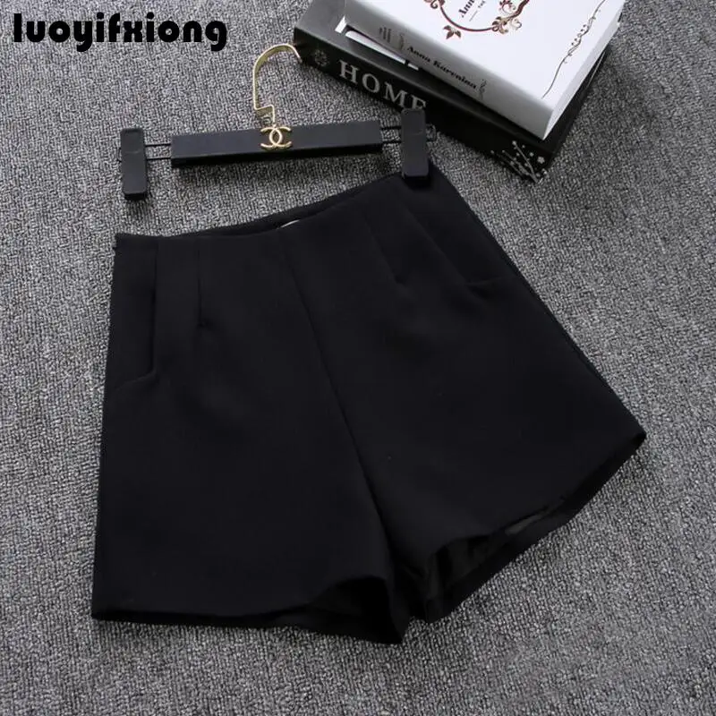 Hot Fashion Lady Shorts for Women New Summer Women Shorts Skirts Casual High Waist Shorts Female Black White Short Pants