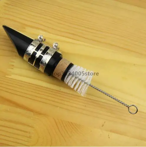 

1PCS bB key clarinet mouthpiece+Clamp+ cleaning brush+Protective cap