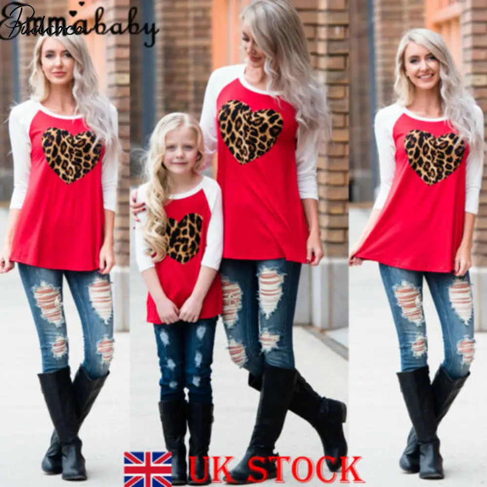 В наличии Одежда для мамы и дочки Одинаковые футболки всей семьи маленьких