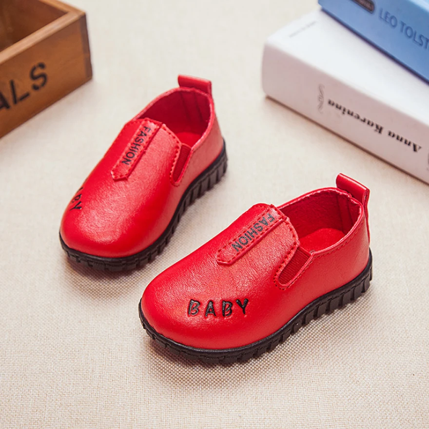 New Designer Girls Shoes Kids 2017 Autumn Casual Sneakers Children Red Black Retro Baby Soft Toddler Boy Leather Flat Shoe |