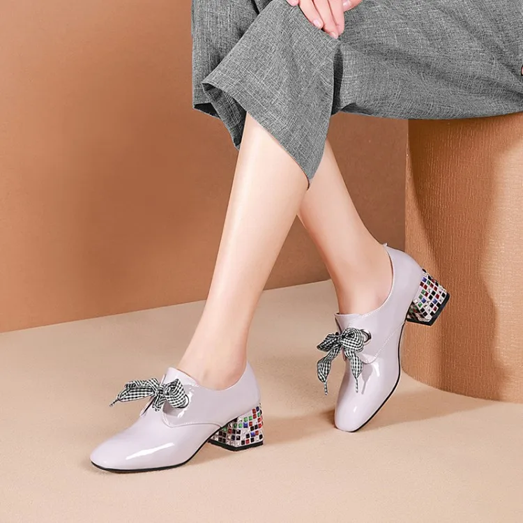 Женские туфли лодочки из воловьей кожи на квадратном каблуке вечерние 34