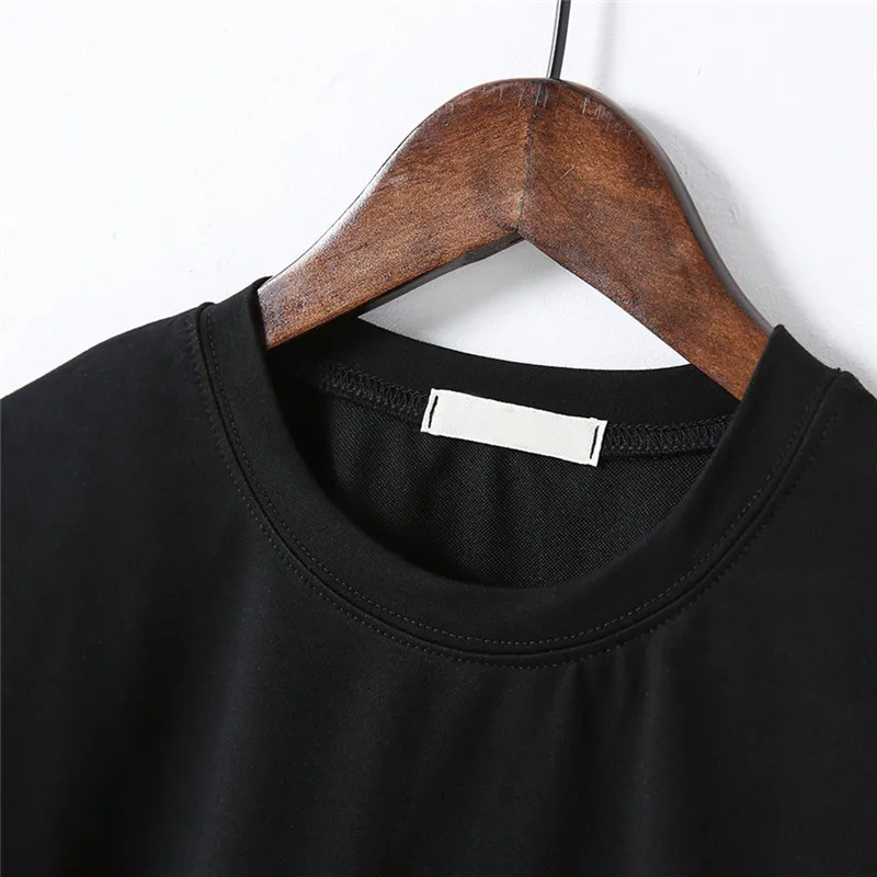 Футболка с короткими рукавами для девочек принтом в виде маленькой свежей вазы