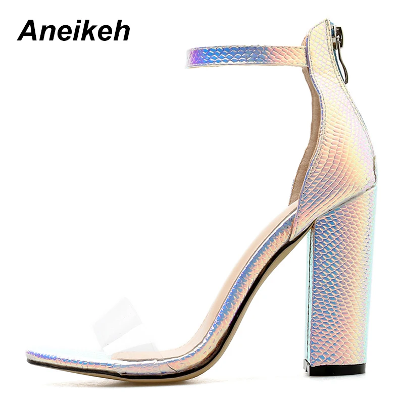 Aneikeh/ г., летняя Новинка, пикантная красочная змея, высокий квадратный каблук, модные полиуретановый прозрачный круглый носок, женские сандалии с открытым носком