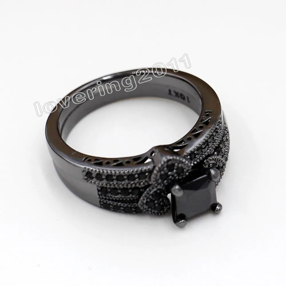 Комплект колец Виктория из искусственных камней черного золота 10KT с фианитами