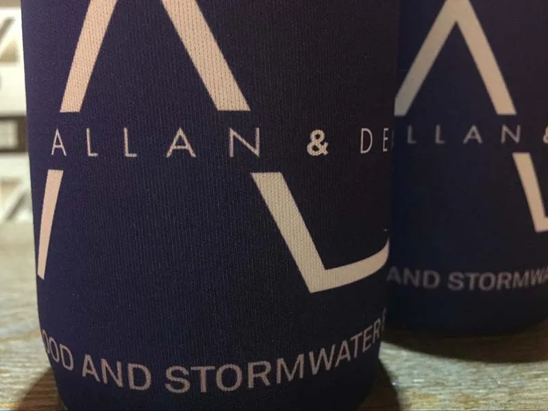 Рисунок 3 - неопреновые короткие держатели с логотипом на заказ