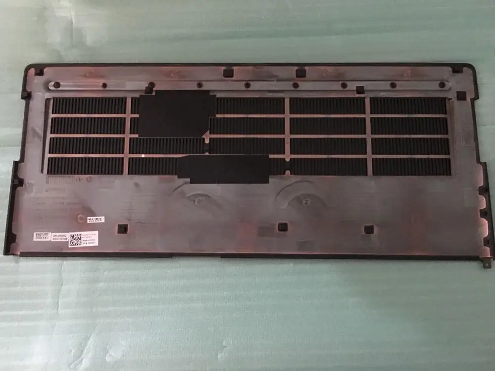 Оригинал для DELL Precision M7730 Нижняя или Батарейная дверь крышка большая 0PH1F2 0FH0R7