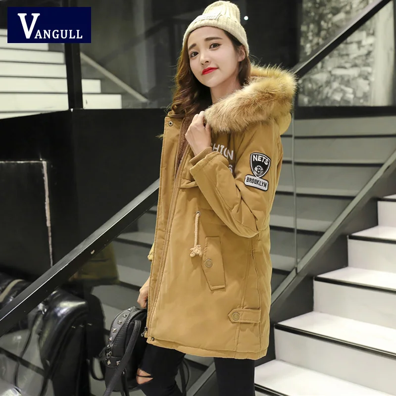 2017 Армейский зеленый холодной зимнее пальто женские длинные большой енот Меха