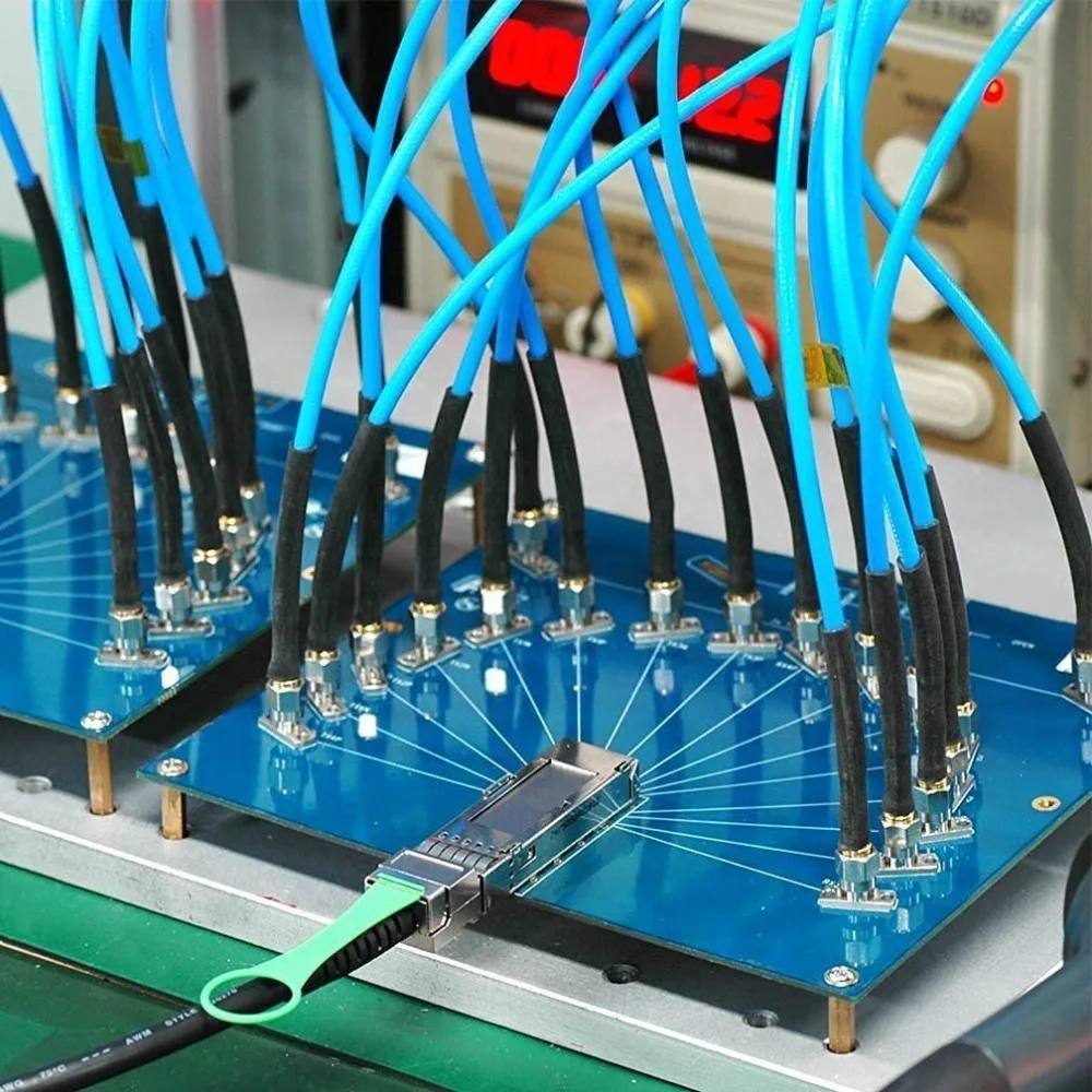 10Gtek для QSFP-4SFP10G-CU2M 2-метровый 40 ГБ/сек. QSFP + to 4x SFP Пассивный кабель прямого
