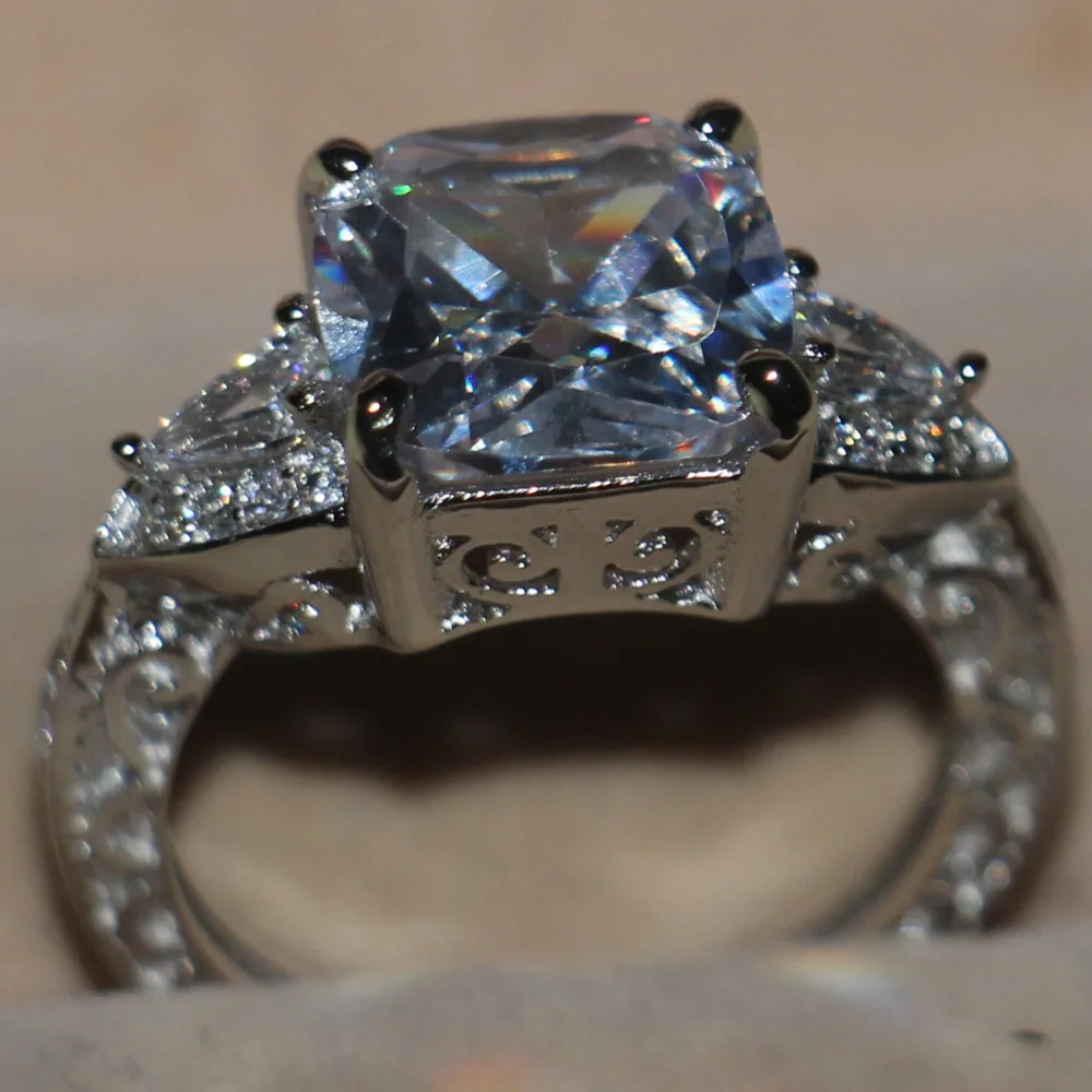 

Size 5-11 Luxury Jewelry Thress Stone 925 Sterling Silver Cushion Cut White 5A CZ stones Wedding Party Women Band Ring Gift