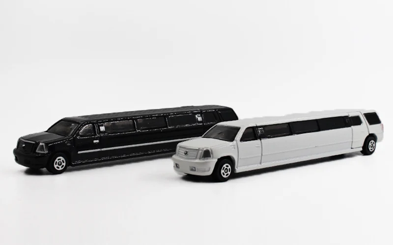 1: 64 сплав модель автомобиля удлинение Cadillac детские украшения-игрушки дверь можно открыть детям как подарок