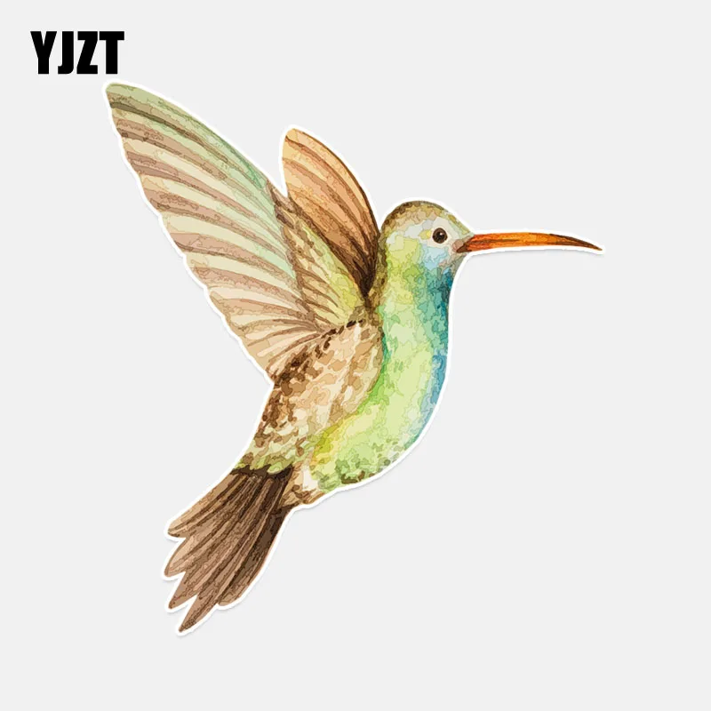 

YJZT 12.5*13.9CM Lovely Cartoon Hummingbird Colored Decor Car Sticker PVC Personalized 11A0151