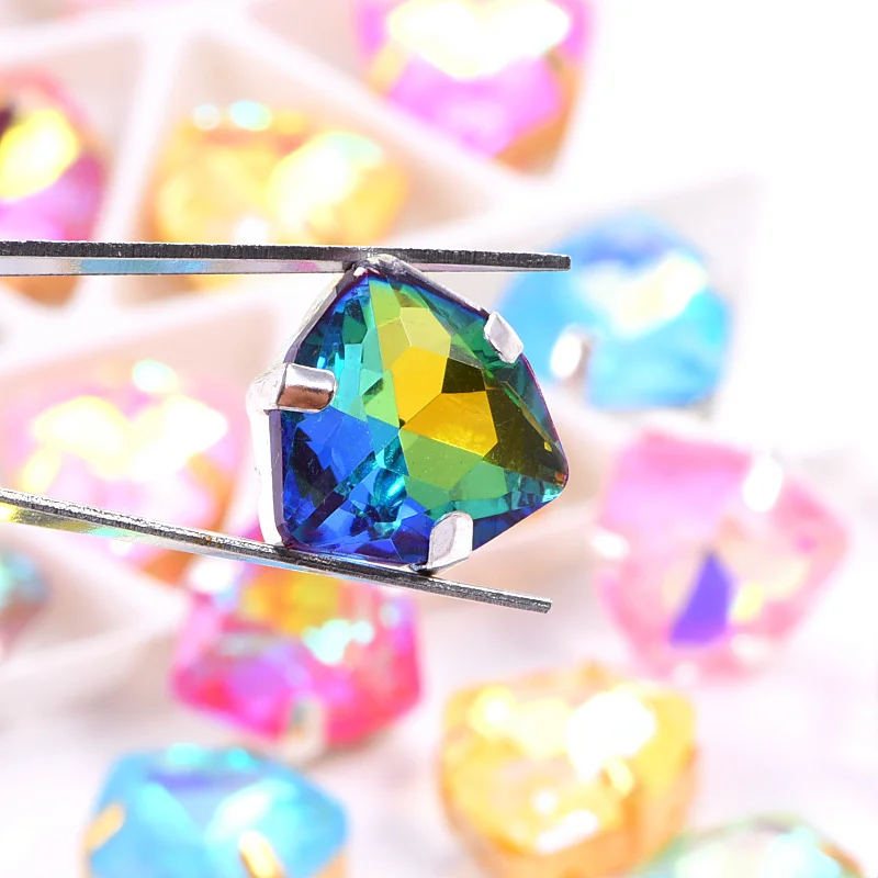 12 мм толстые трехугловые красивые стеклянные стразы шьют на Серебряная основа