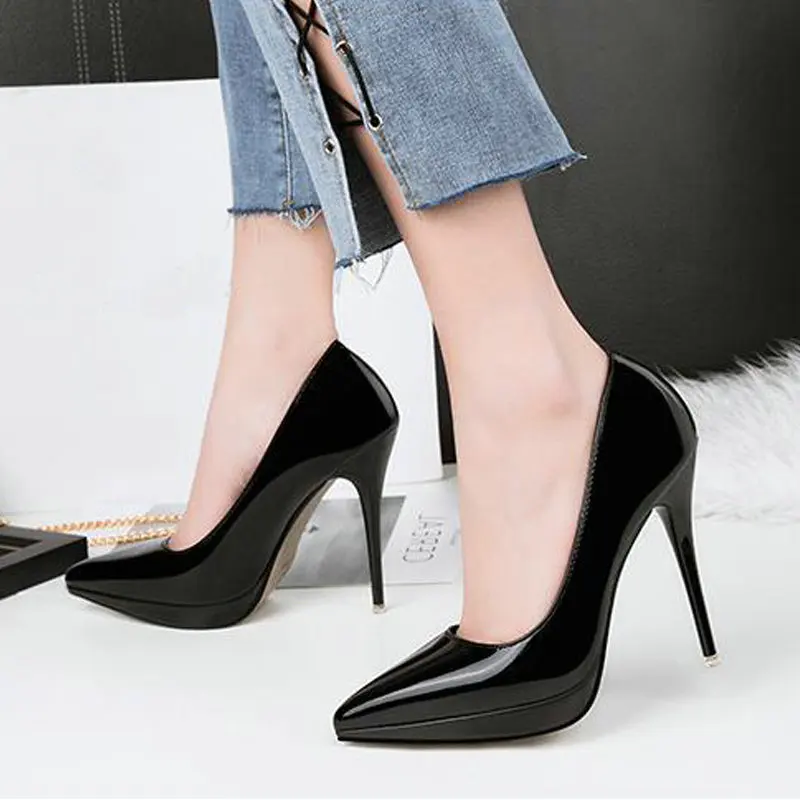 Лидер продаж однотонные женские туфли лодочки с острым носком на тонком каблуке