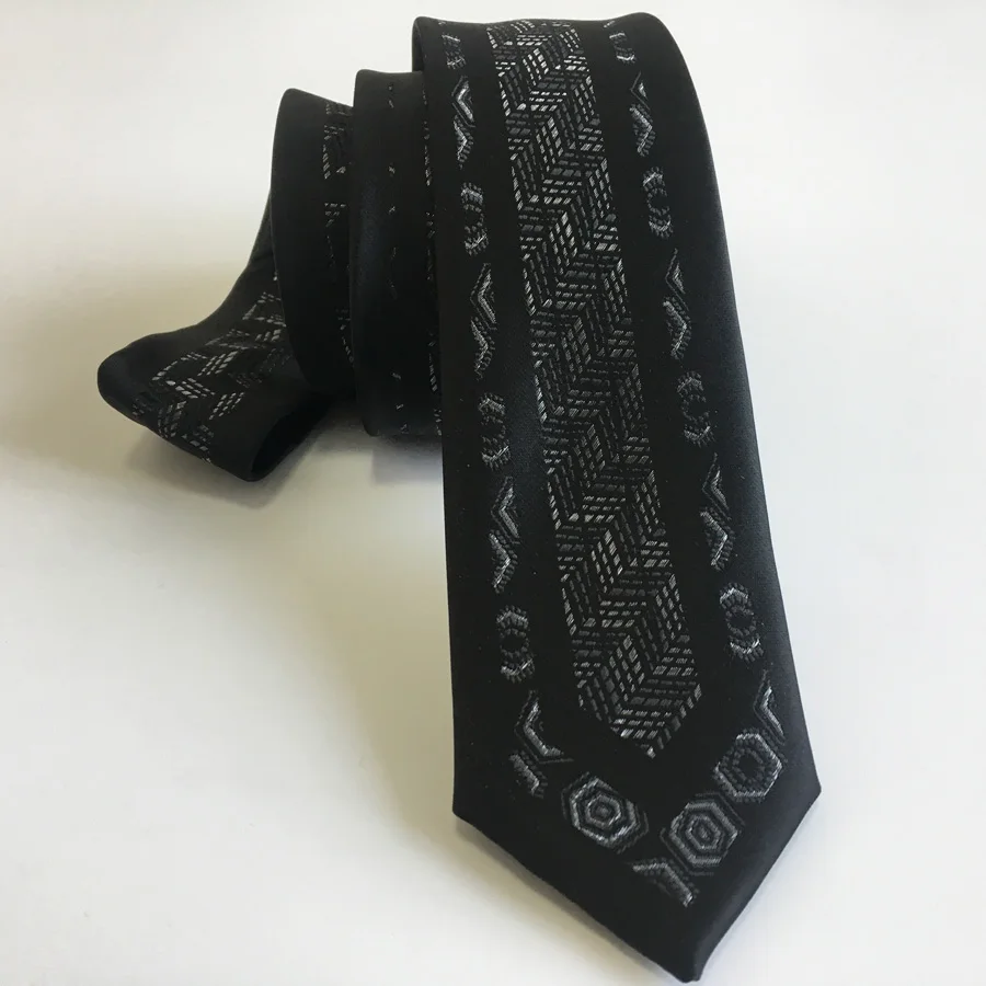 Модный уникальный узкий галстук черный с серебряным геометрическим узором