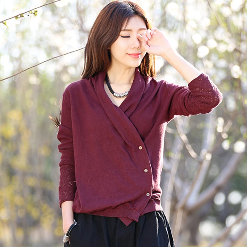 Женский свитер ассиметричный с длинным рукавом и треугольным вырезом 55% льна 2