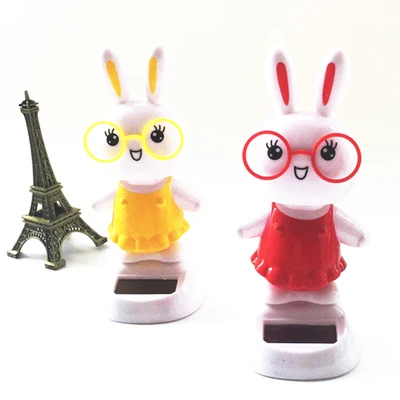 Интерьер автомобиля солнце встряхивание головы мультфильм Животные витой милый