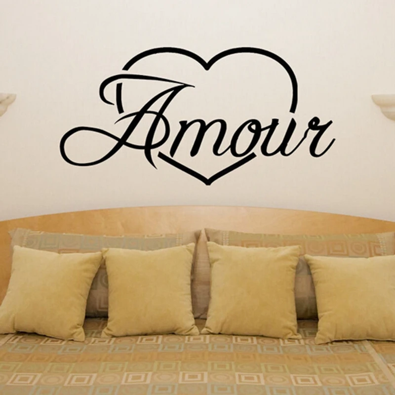 Французская наклейка с сердечками декор для спальни виниловая настенная цитатой