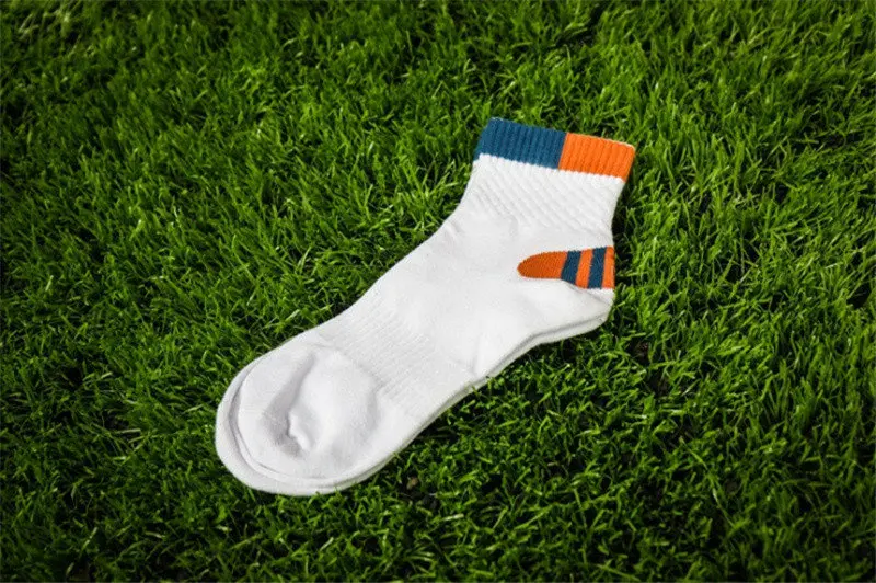 White orange Moda Socmark новые мужские велосипедные носки мужские уличные спортивные износостойкие велосипедные носки для дорожного движения беговые баскетбольные - Цвет: White orange