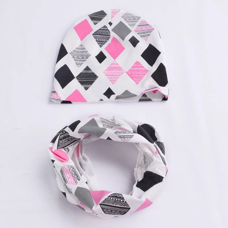 1 Set geometric Милая детская шапка с животным из мультфильма; шарф; осенне-зимний детский комплект с шапочкой; Детские шарфы с воротником; шапочки для маленьких мальчиков и девочек - Цвет: 1 Set geometric