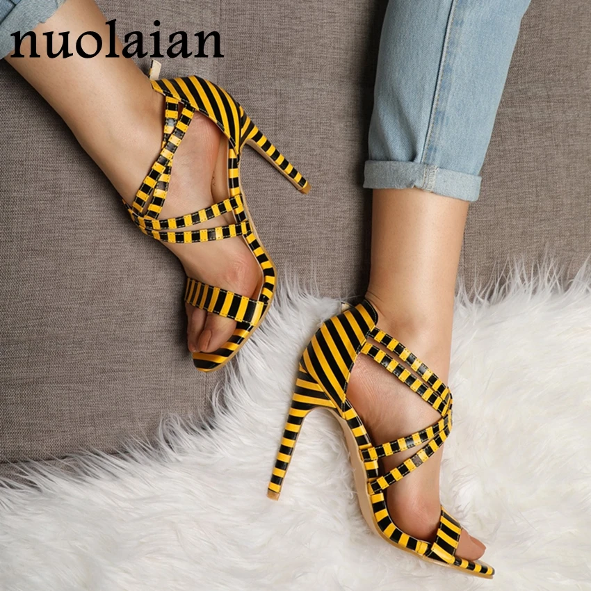 Сандалии женские из лакированной кожи на тонком каблуке 10 5 см Размеры 35-43 | Обувь