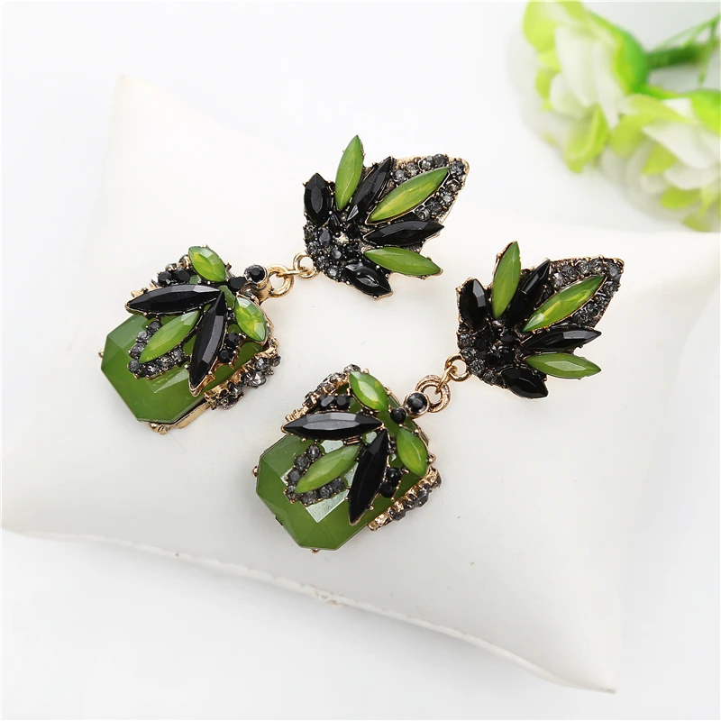 Женские серьги Ltumbe большие геометрические золотого цвета с блестящими