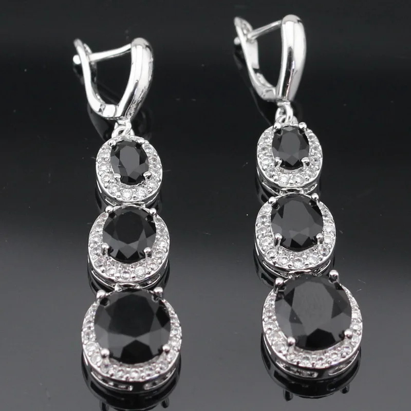 Женский комплект свадебных украшений серебряного цвета с черным фианитом белым